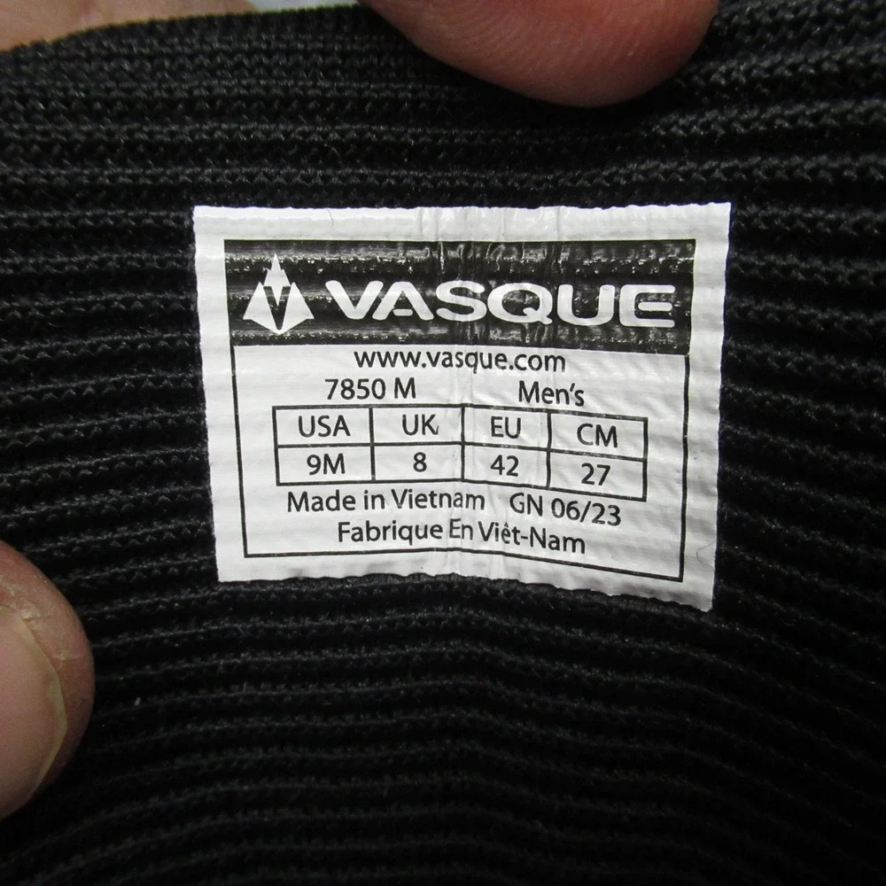 Vasque Mens Boots 9M Coldspark‎ Black Waterproof Hiking Trail Rugged Mid Lace